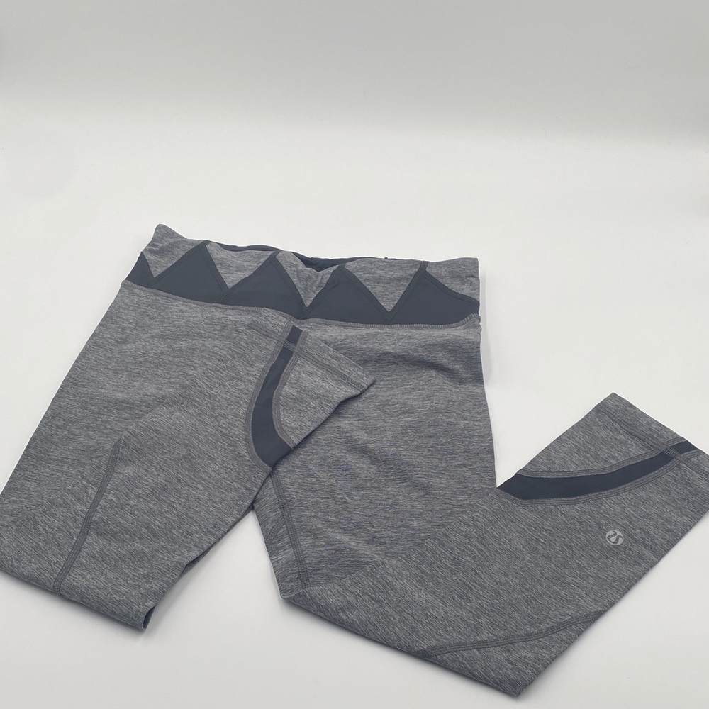 Lululemon Run Inspire Crop 21” Sz 4 Heathered Black